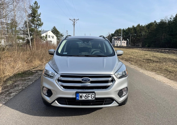 Ford Escape cena 66000 przebieg: 75500, rok produkcji 2018 z Sochaczew małe 277